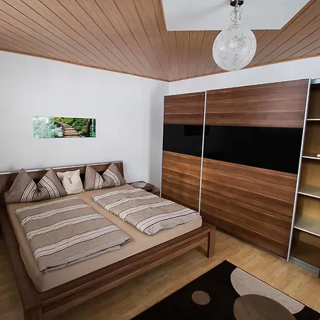 Mirtei Apartment
