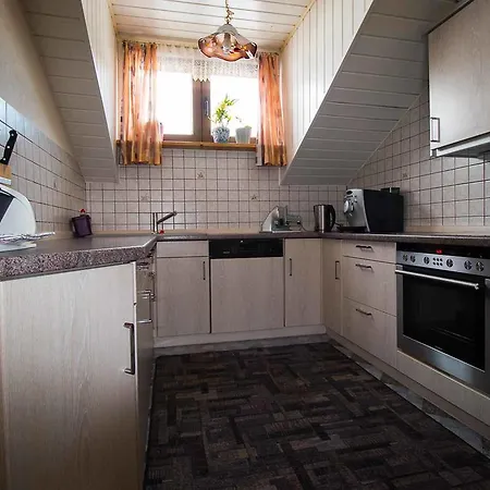 Mirtei Apartment *